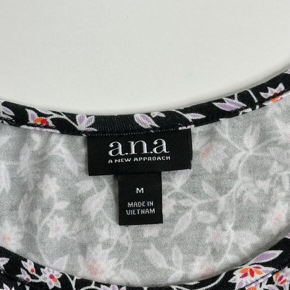 a.n.a. A New Approach Black‎ Floral Cap Sleeve Dress Womens Size Medium Pullover - Picture 8 of 10